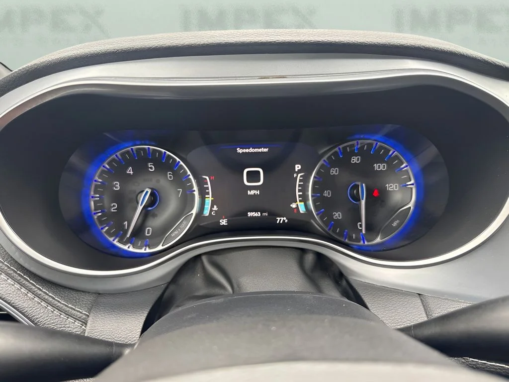 Used 2025 Black Chrysler Limited image 17
