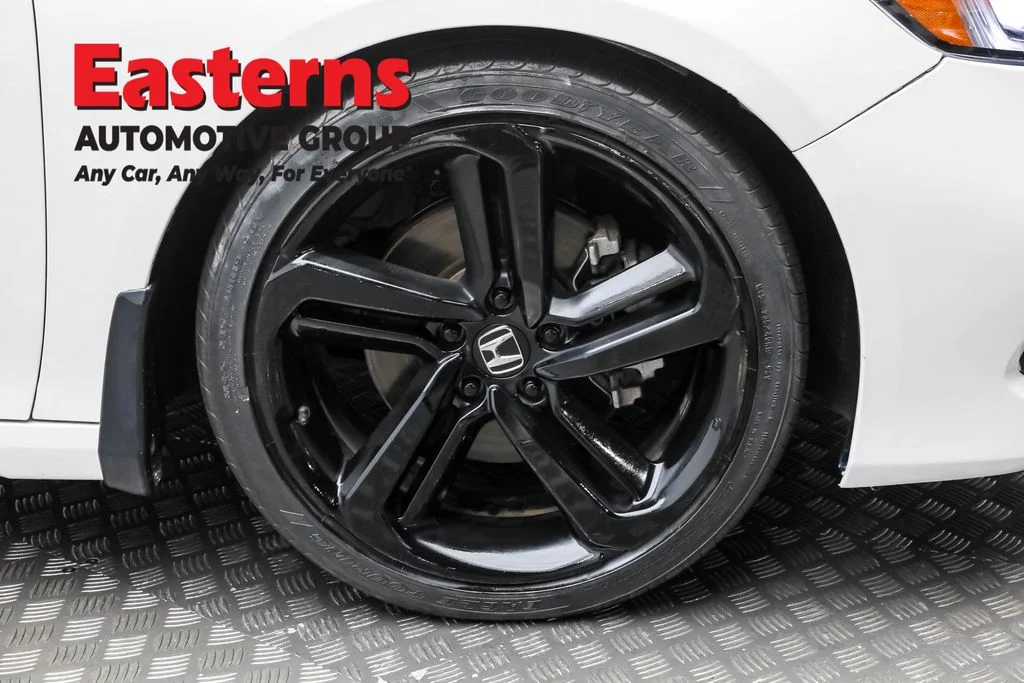 Used 2022 White Honda Sport image 29