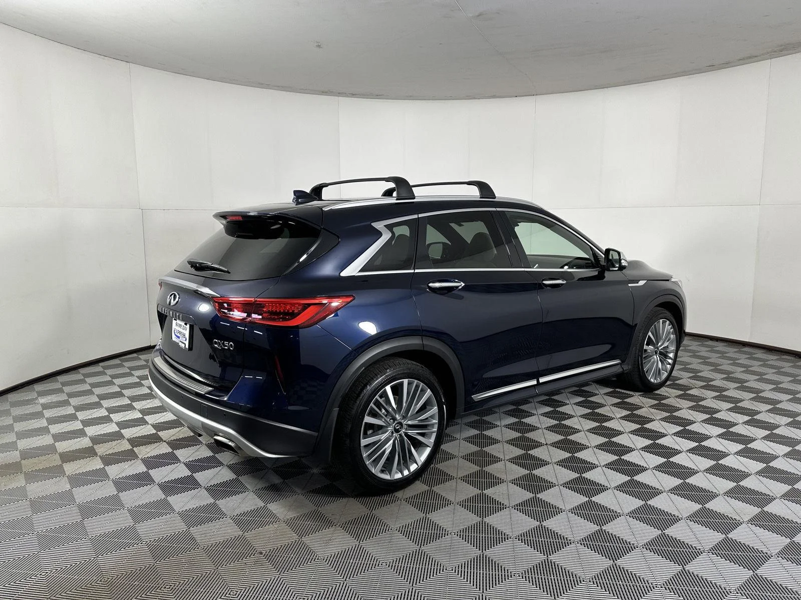 Used 2023 Hermosa Blue INFINITI AUTOGRAPH image 8
