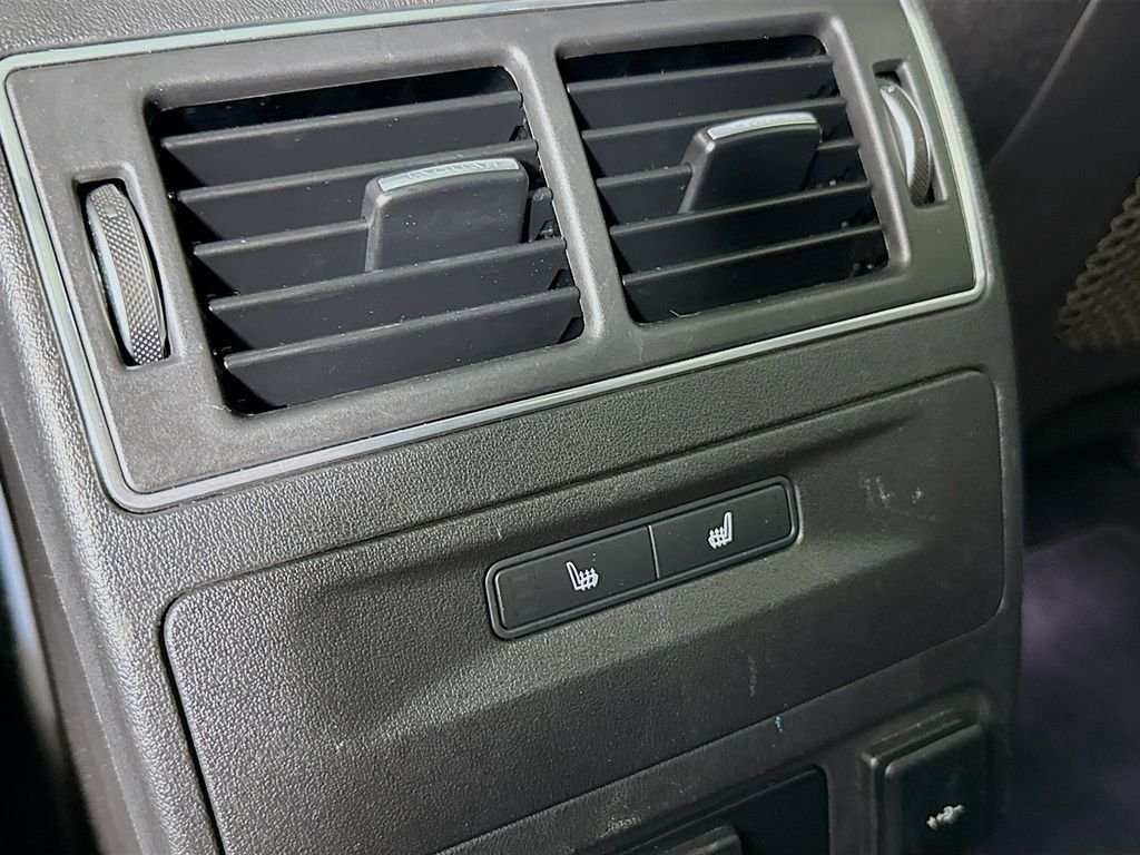 Certified Used 2021  Jaguar SVR image 27