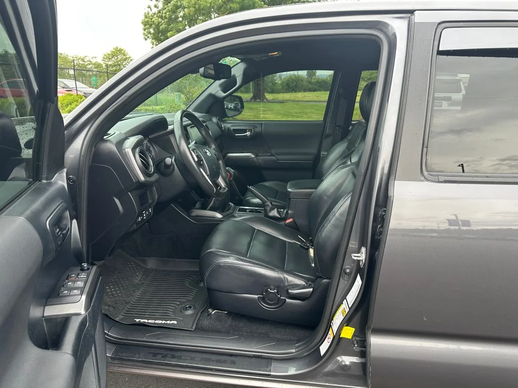 Used 2019 Gray Toyota TRD Off-Road image 11