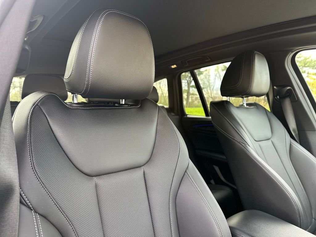 Certified Used 2024 Black Sapphire Metallic BMW M40i image 26