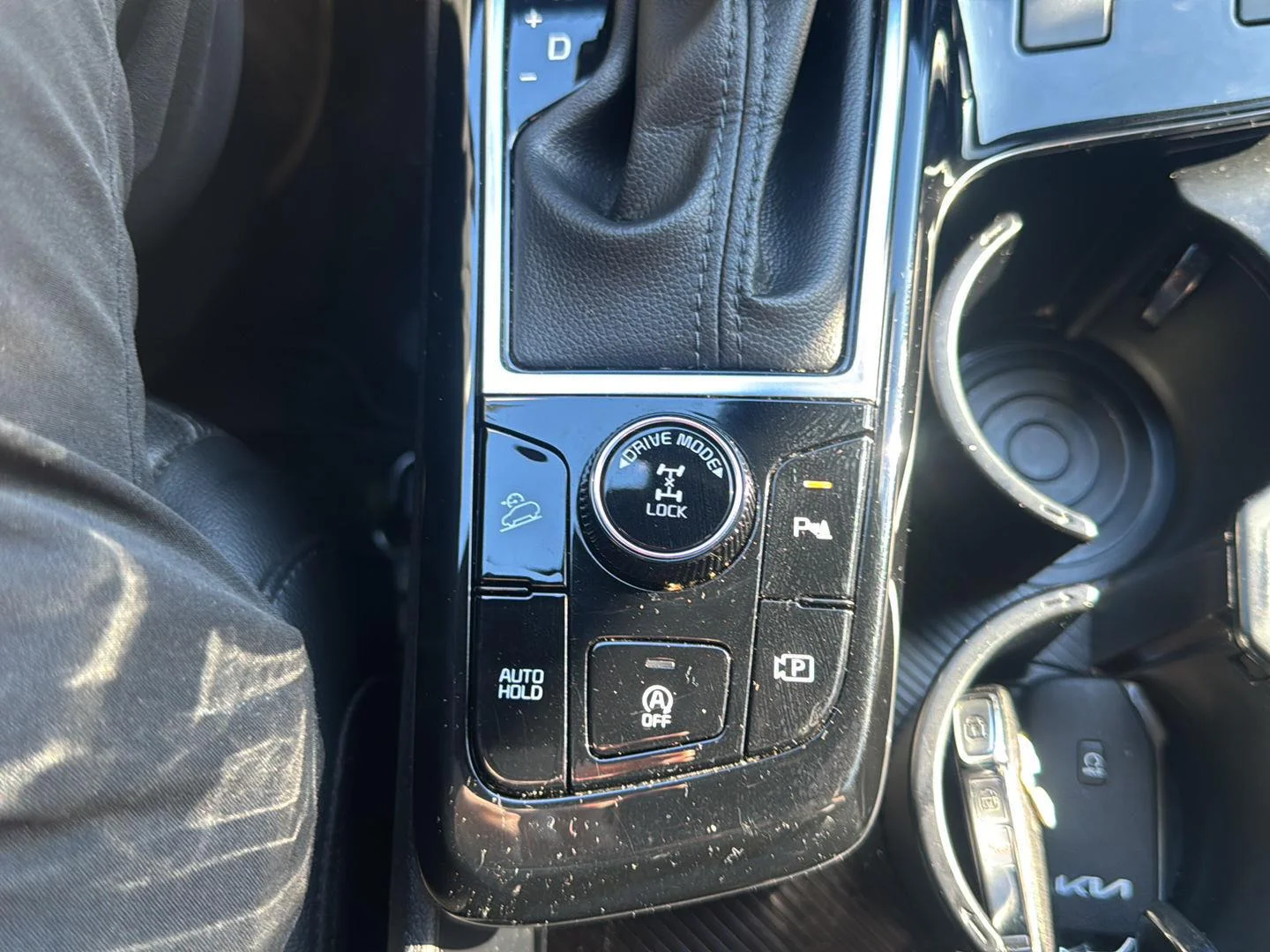 Used 2023 Sapphire Blue Kia X-Line image 22