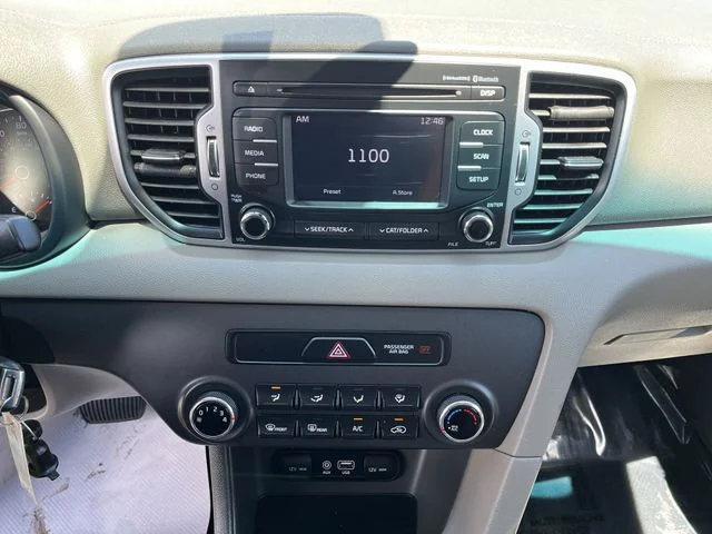 Used 2017 Red Kia LX image 20