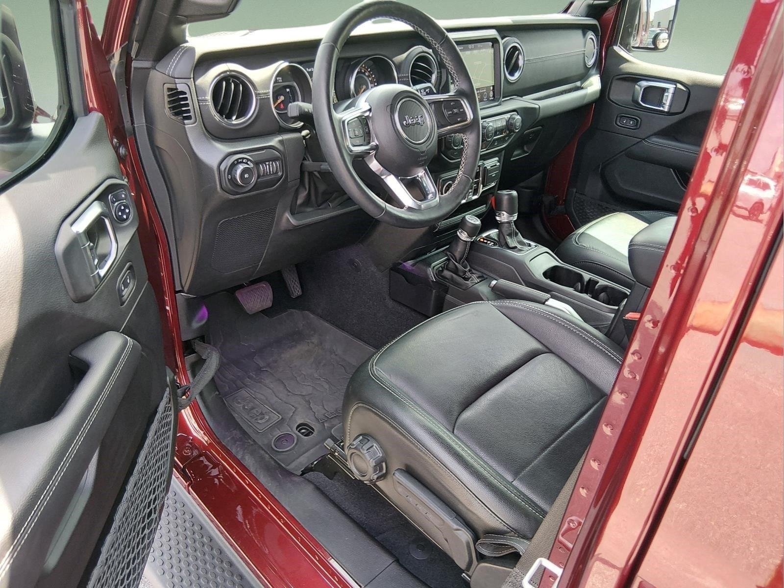Used 2022 Snazzberry Pearlcoat Jeep Unlimited Sahara image 15