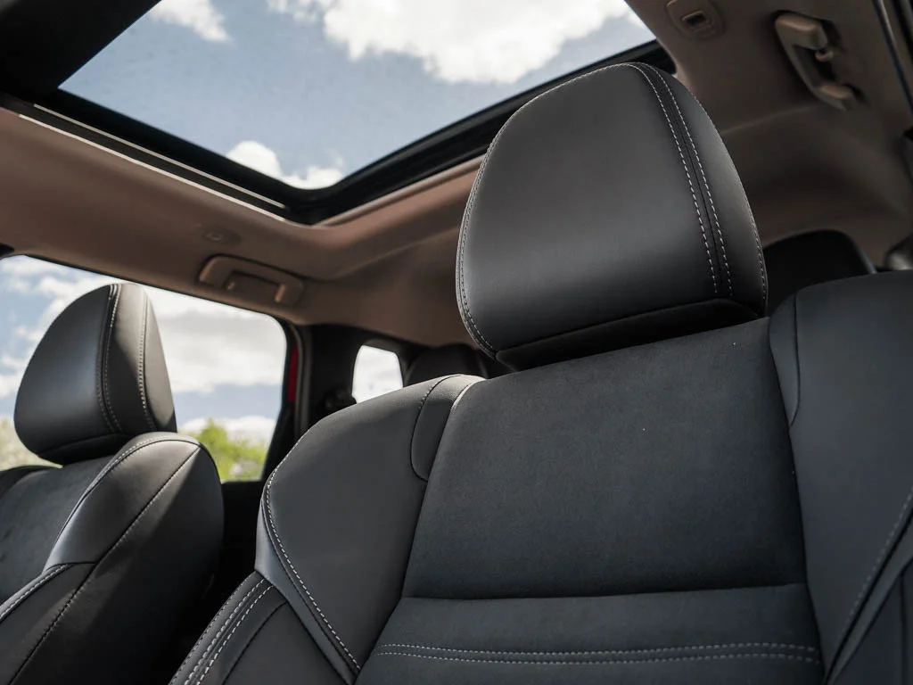 2025 Mitsubishi Outlander Plug-in Hybrid SE - Photo 20