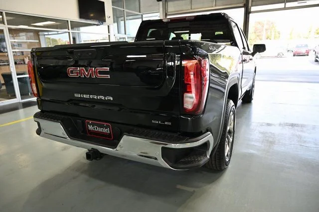 2026 GMC Sierra 1500 SLE - Photo 5