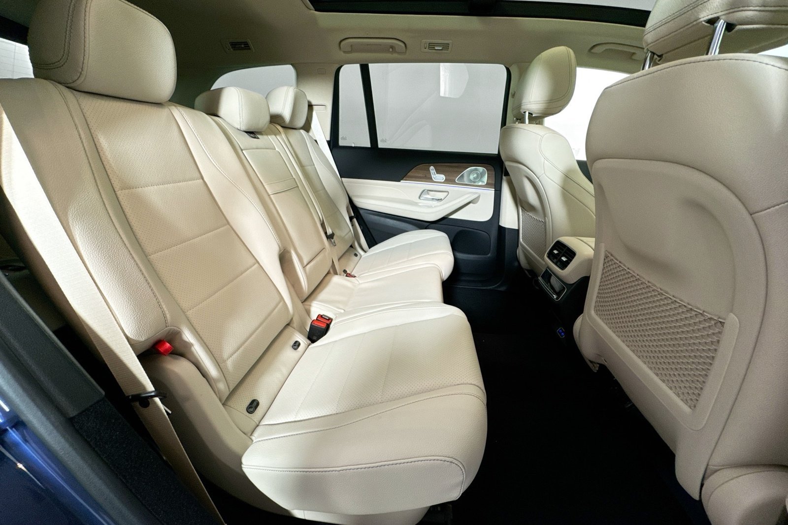 New 2026 Twilight Blue Metallic Mercedes-Benz GLS 450 image 29