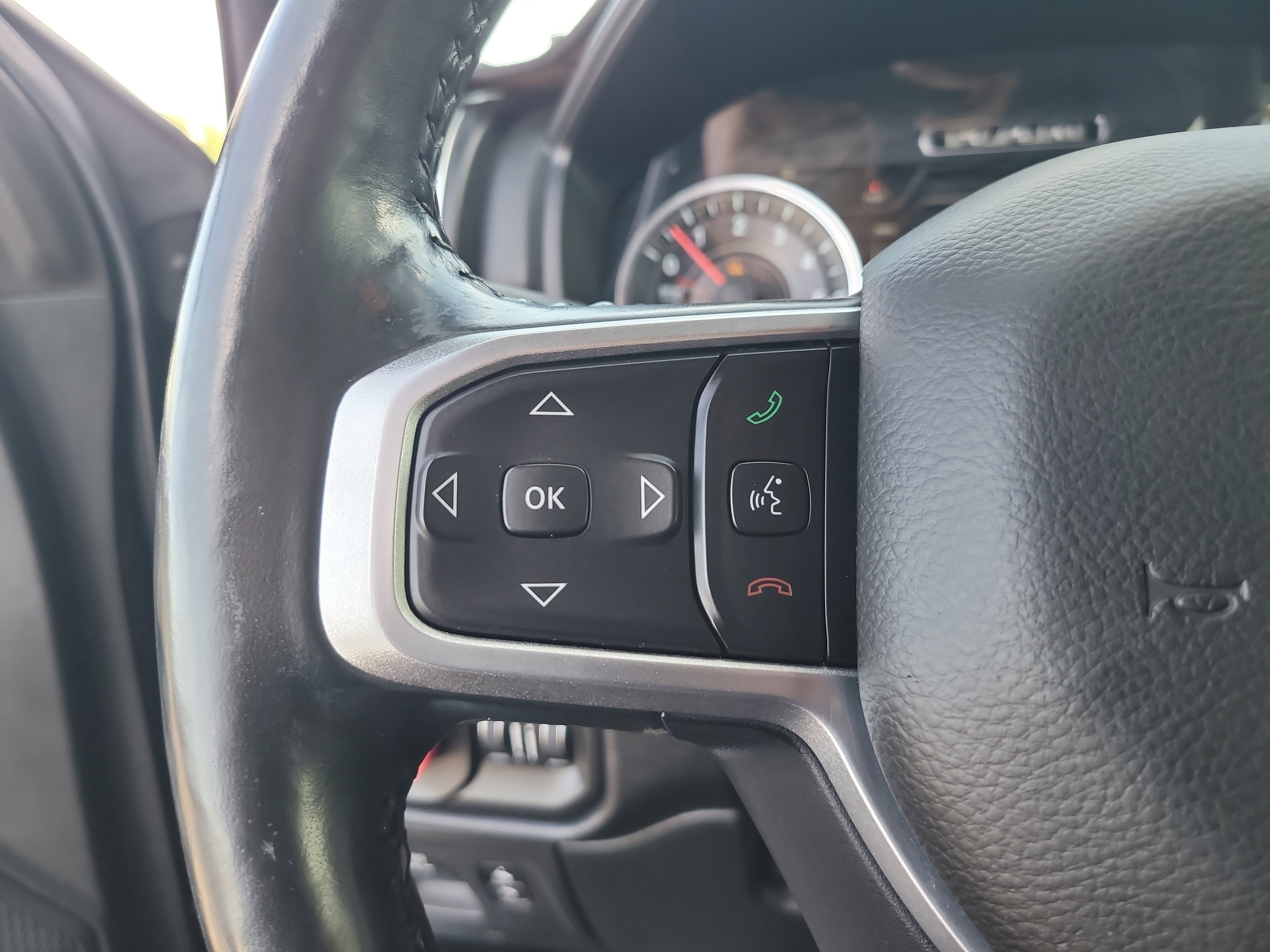 Used 2019 Diamond Black Crystal Pearlcoat Ram Big Horn/Lone Star image 27
