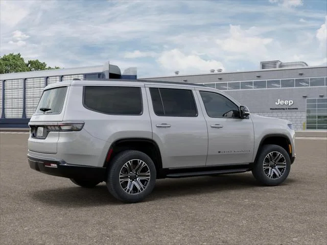New 2026 Silver-Zynith Exterior Paint Jeep  image 2