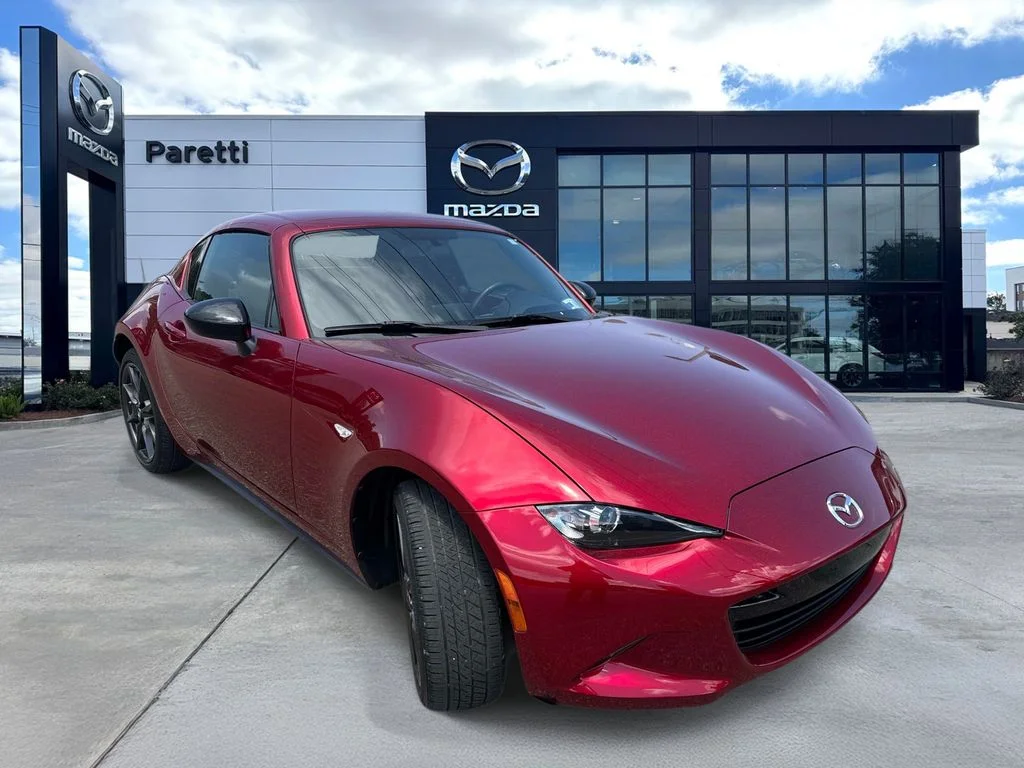 Used 2018 Red Mazda Club image 5