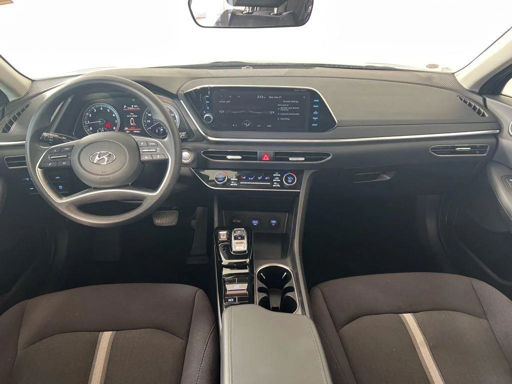 Used 2023 Carbon Blue Hyundai SEL image 21