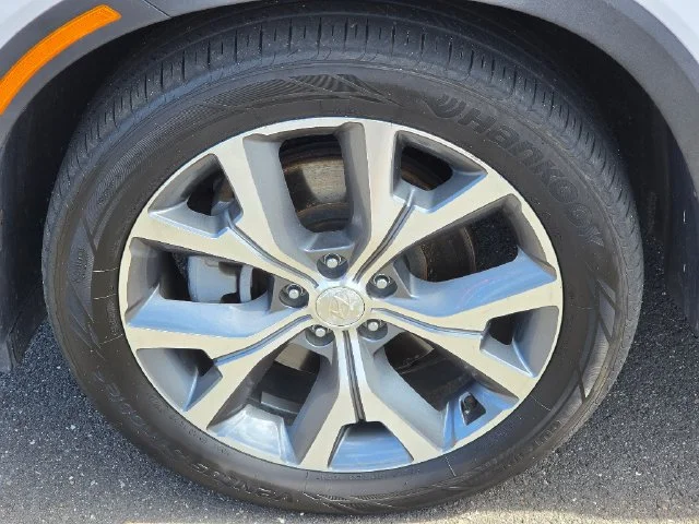 Used 2020 White Hyundai SEL image 18