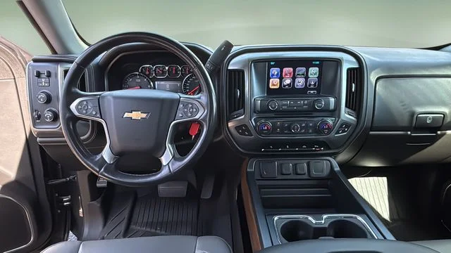 Used 2018 Gray Chevrolet LTZ image 8