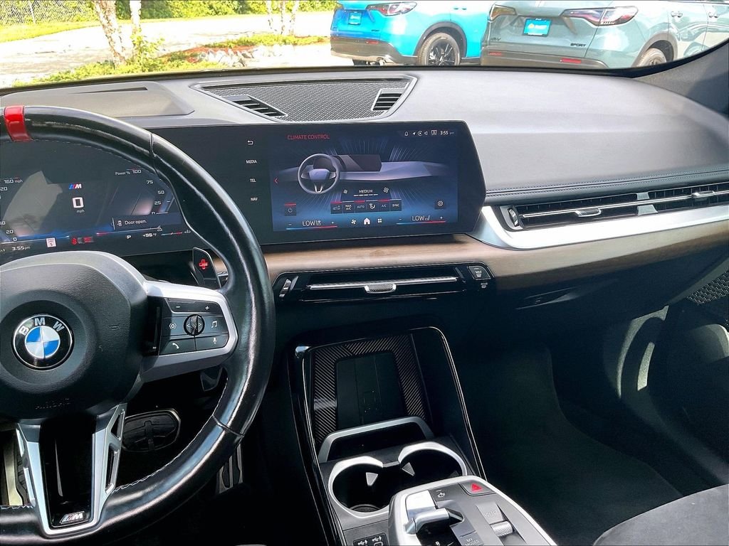 Used 2024 Blue BMW M35i image 18