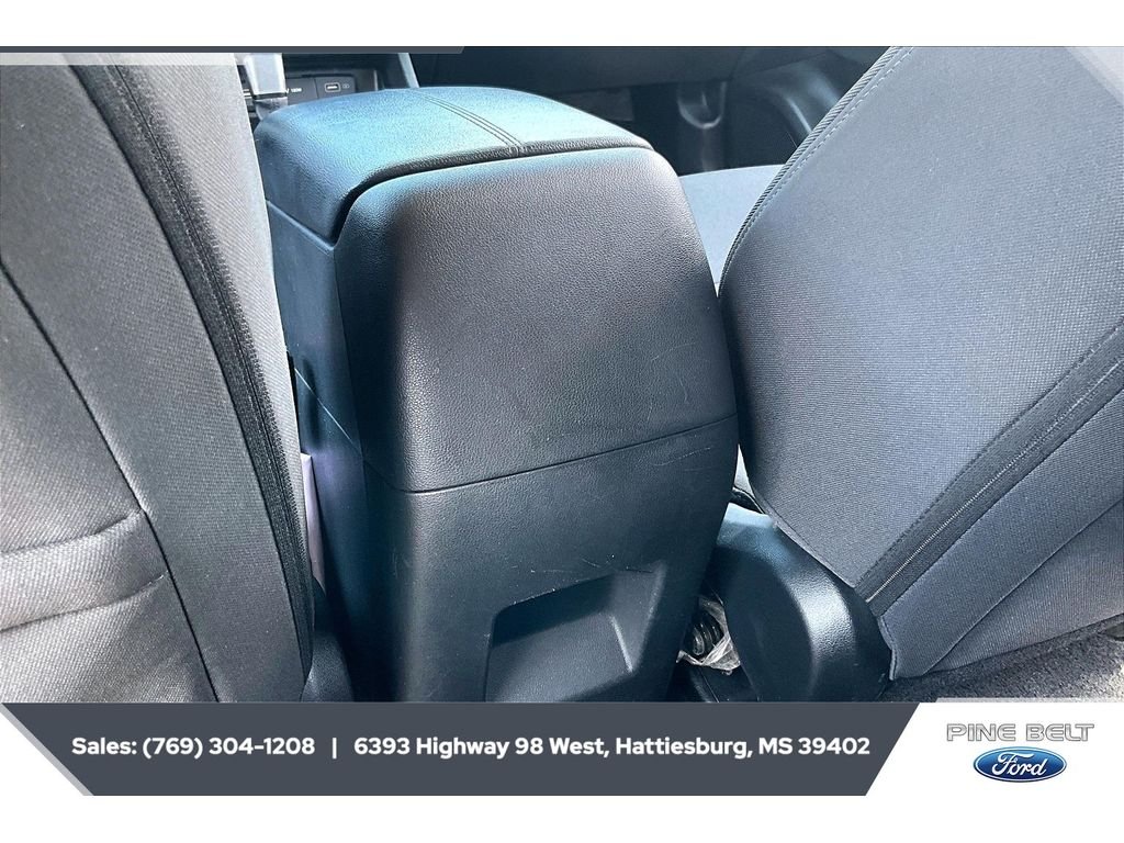 Certified Used 2023 Phantom Black Hyundai SE image 25