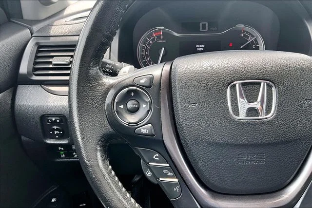 Used 2022 Platinum White Pearl Honda RTL-E image 32
