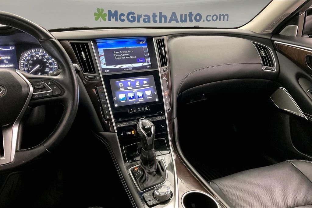 Used 2018 Black INFINITI 3.0t LUXE image 9