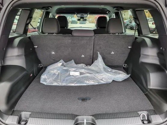 New 2026 Bright White Clearcoat Jeep Laredo image 21