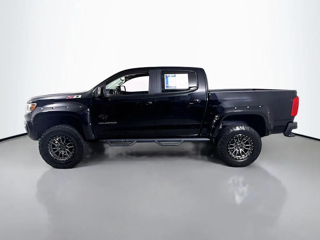 Used 2021 Black Chevrolet 4WD Z71 image 10