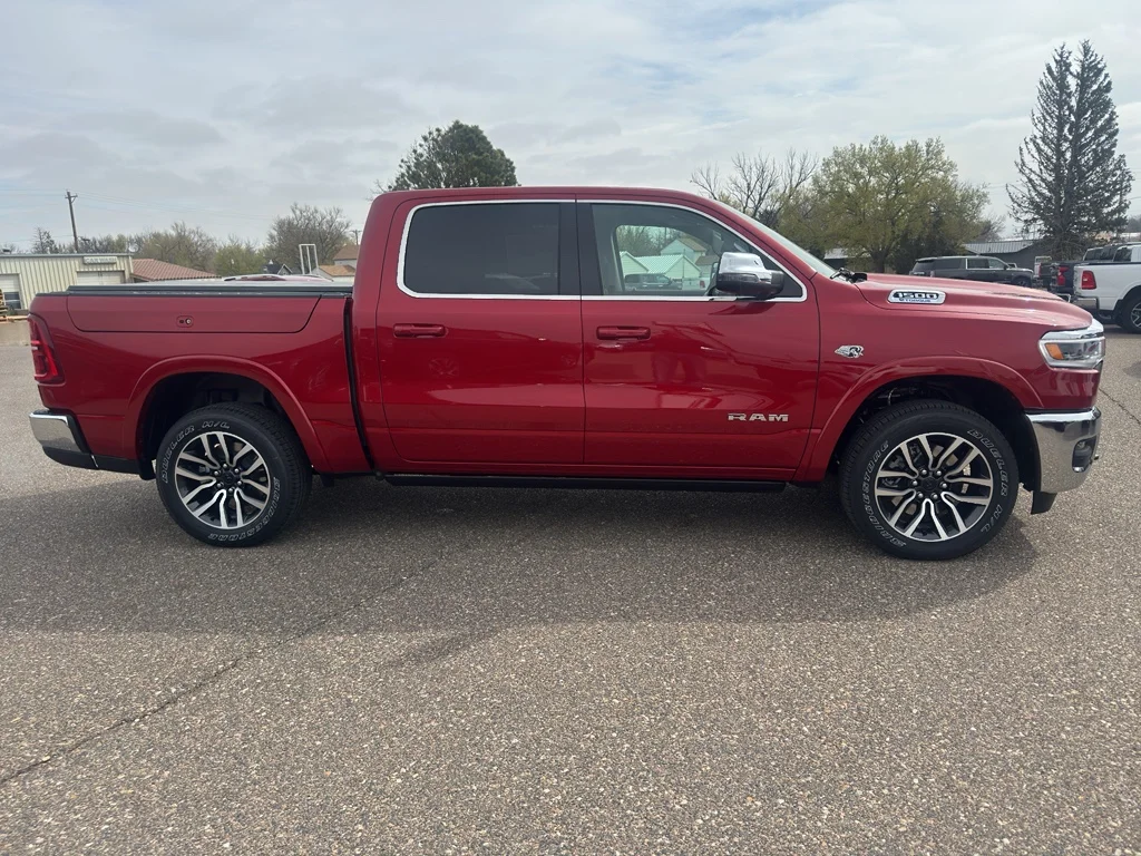 New 2026 Molten Red Pearl-Coat Exterior Paint RAM Longhorn image 5
