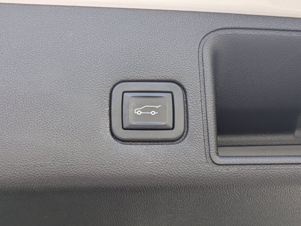 2022 GMC Terrain SLT - Photo 14