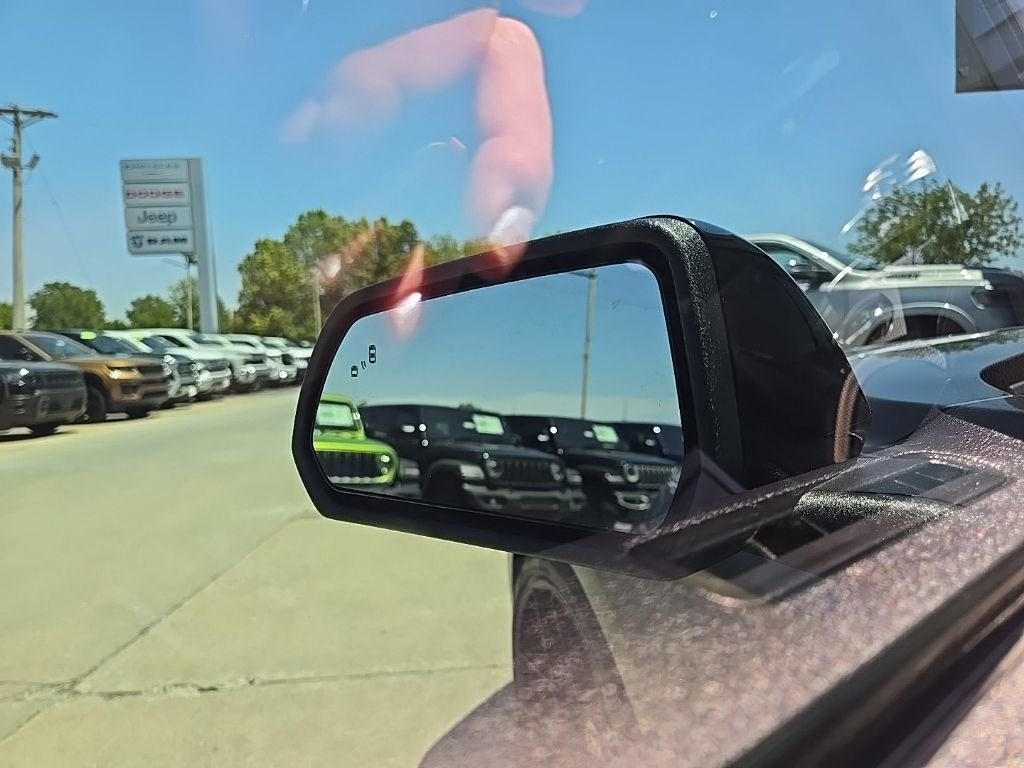 Used 2022 Gray Ford GT image 20