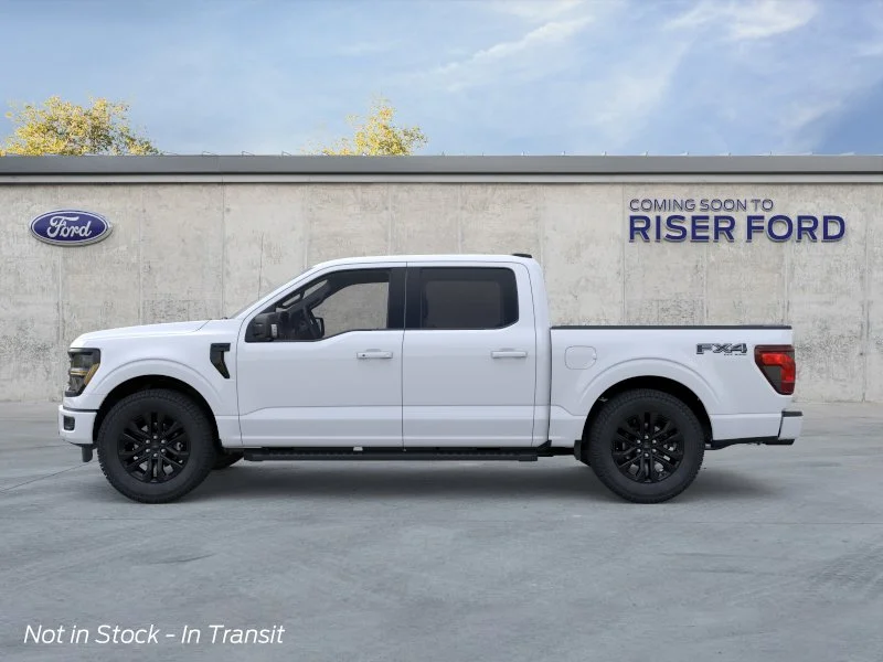 New 2026 Oxford White Ford XLT image 3