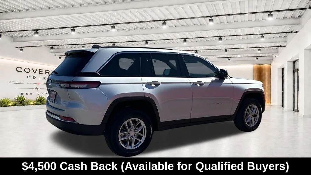 New 2026 Silver Zynith Exterior Paint Jeep Laredo image 12
