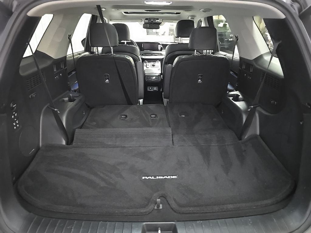 Used 2022 Gray Hyundai Limited image 12
