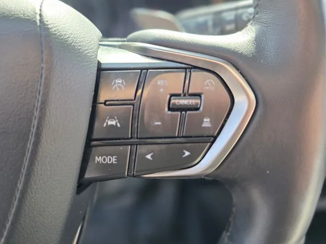 Used 2023 Silver Lexus 350h Premium image 27