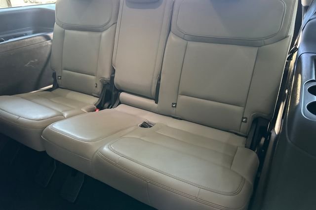 Used 2025 Gray Ford Active image 15