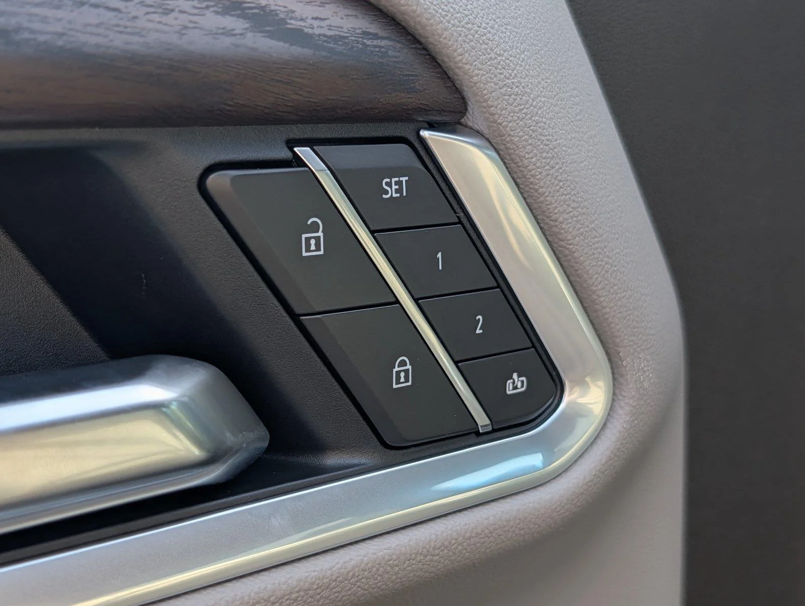 New 2026 Sterling Metallic GMC SLT image 17