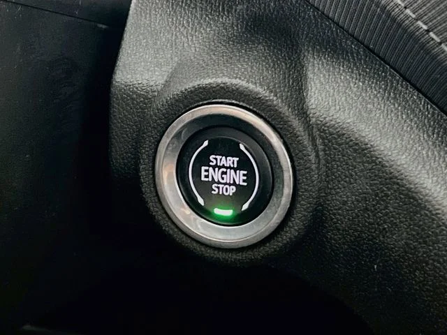 Used 2022 White Chevrolet LT image 16
