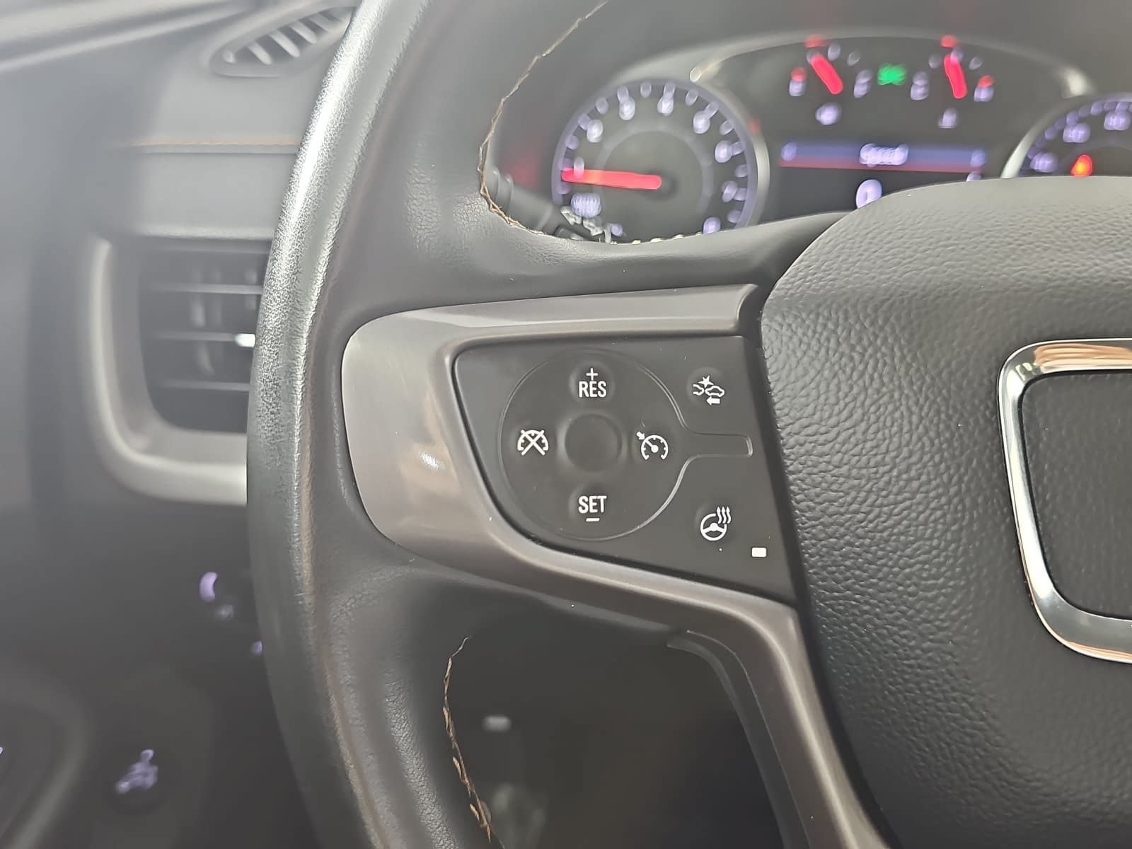 Used 2023 Silver GMC AT4 image 17