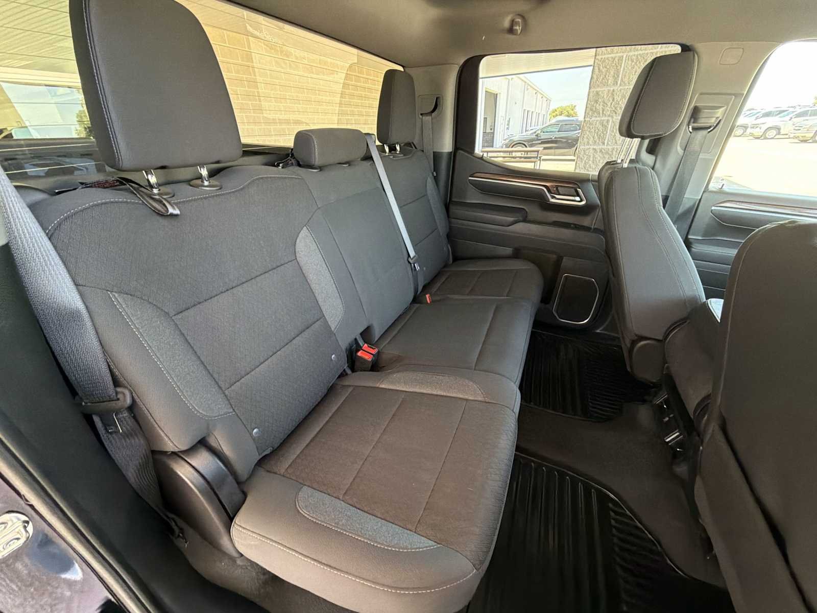 Used 2025 Black Chevrolet LT image 27