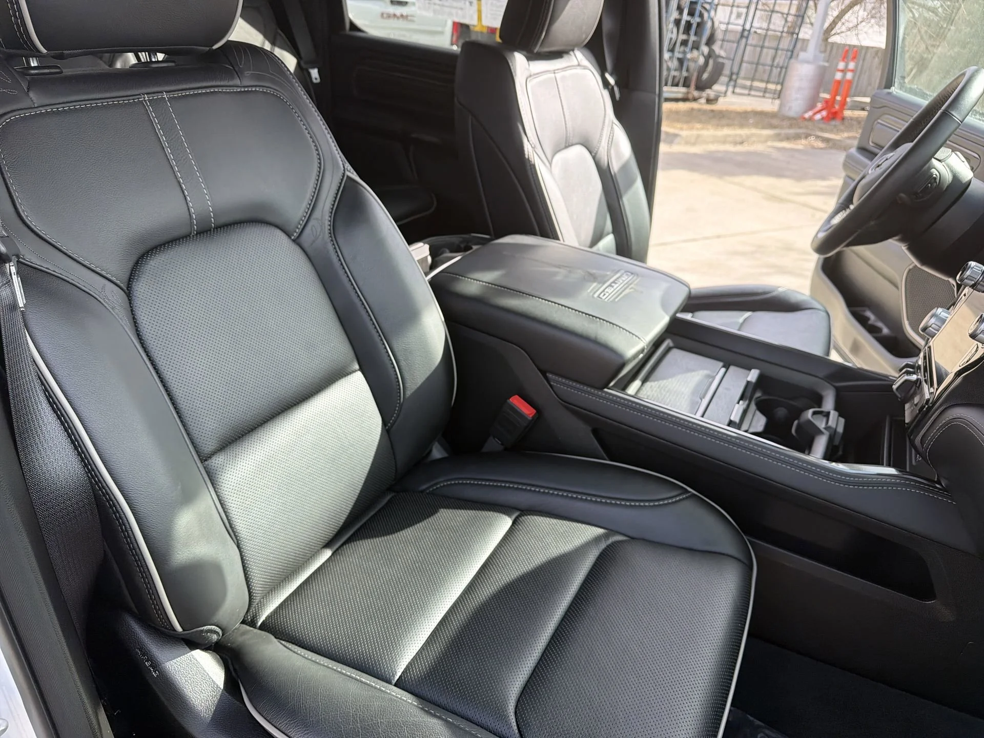 2024 RAM Ram 1500 Pickup Limited - Photo 31