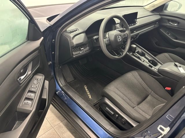 Used 2023 Black Honda EX image 10