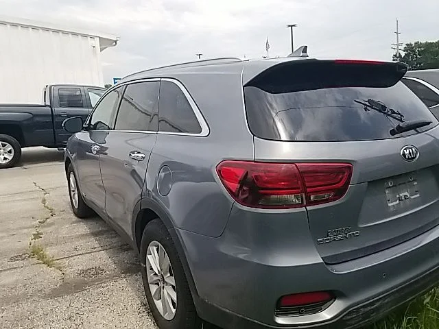 Used 2019 Silver Kia LX image 15