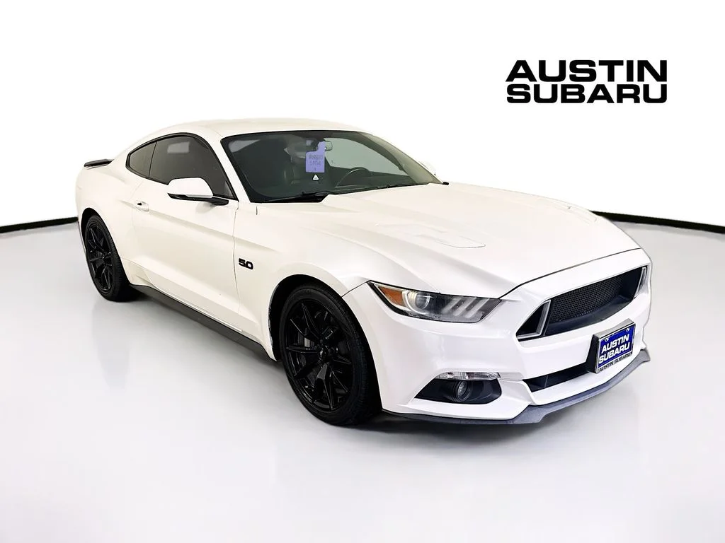 2017 Ford Mustang GT Coupe Premium's photo