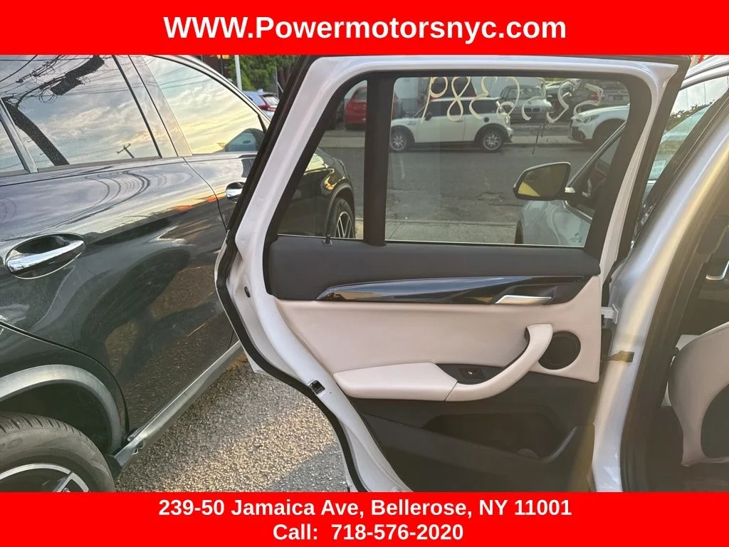 2022 BMW X1 28i - Photo 23