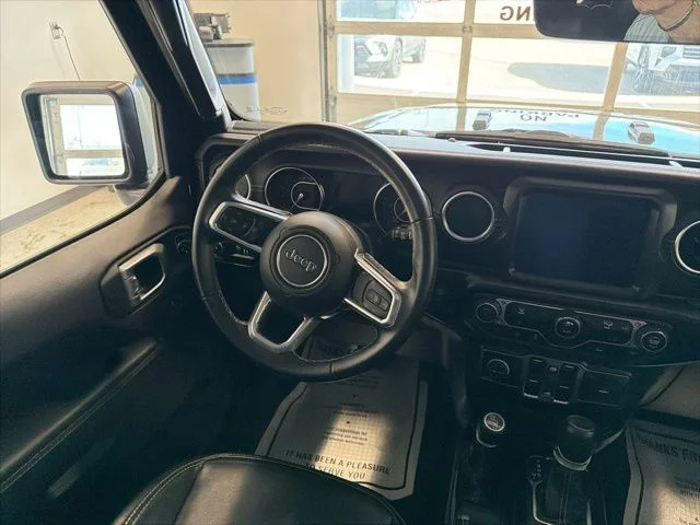Used 2021 Black Jeep Unlimited Sahara image 28