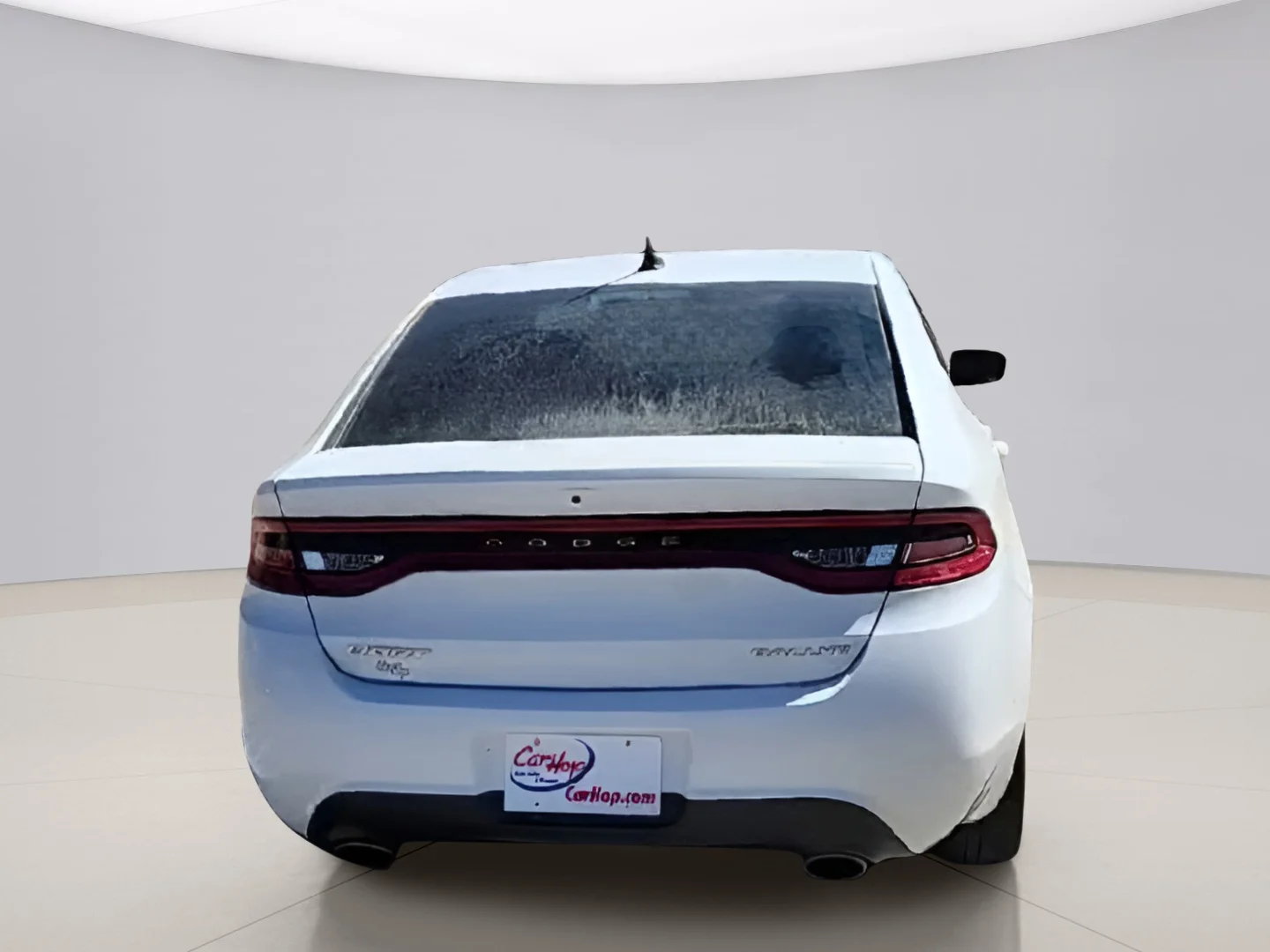 Used 2015 White Dodge SXT image 6