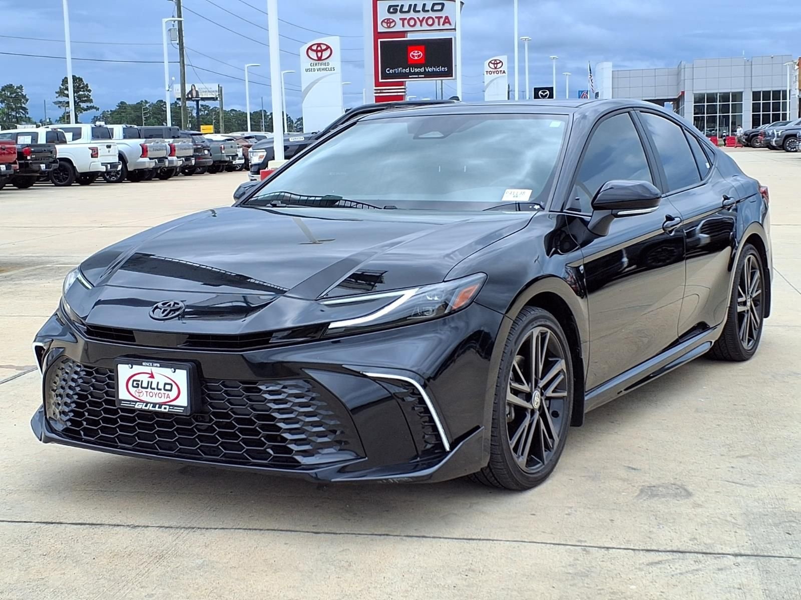 Certified Used 2025 Midnight Black Metallic Toyota XSE image 3