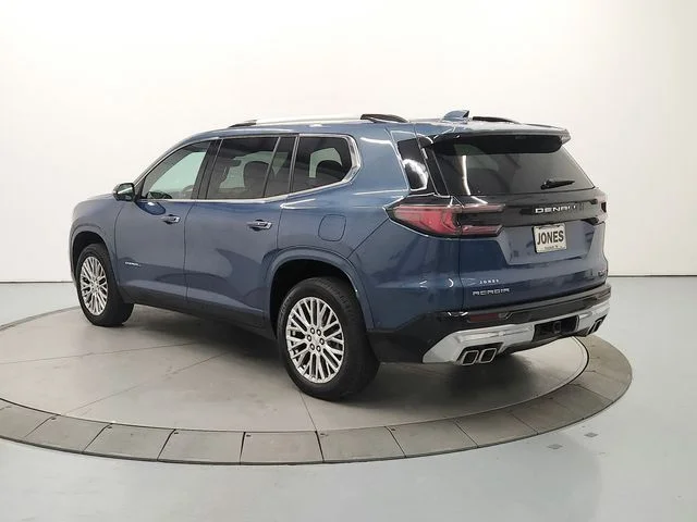 Used 2024  GMC Denali image 6
