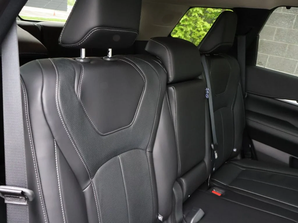 Used 2025 Gray INFINITI Sensory image 14