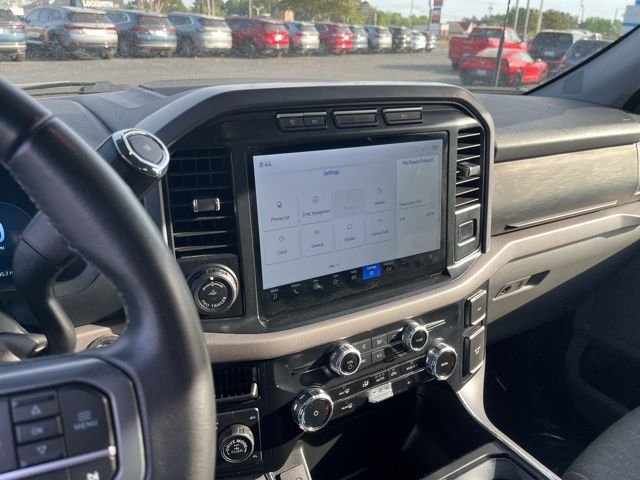 Used 2024 Gray Ford XLT image 23