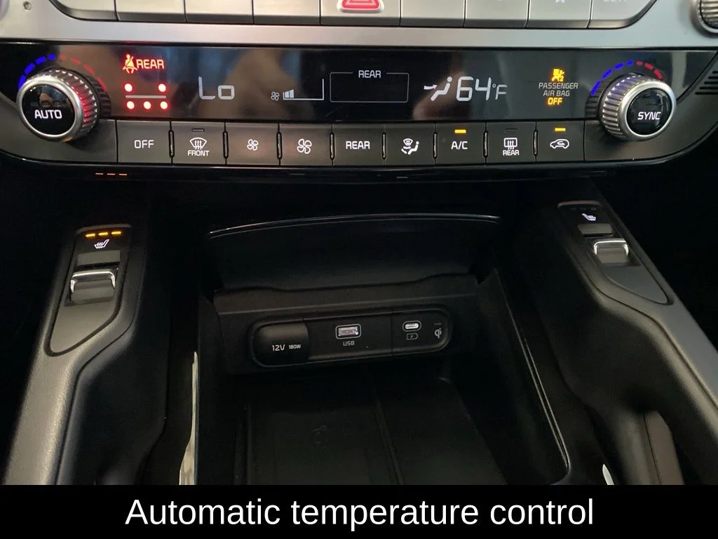 Used 2025 Black Kia S image 7