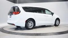 New 2026 Bright White Clear-Coat Exterior Paint Chrysler LX image 34