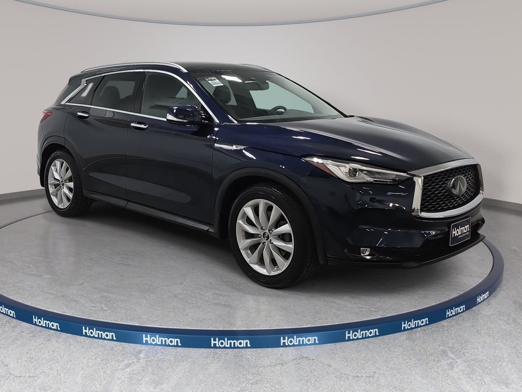 Used 2019 Hermosa Blue INFINITI ESSENTIAL image 4